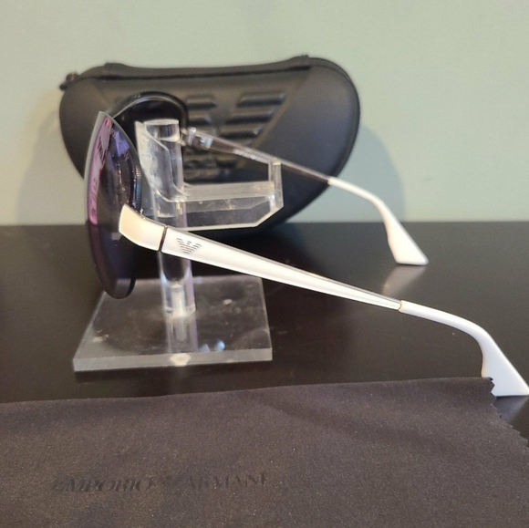 EUC Authentic Emporio Armani Sunglasses - Picture 4 of 7